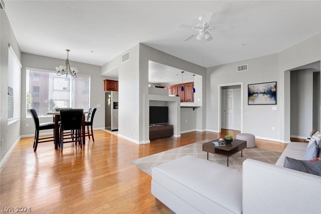27 E Agate Avenue - Photo 3