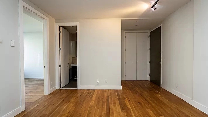 28 Fayette Street - Photo 11