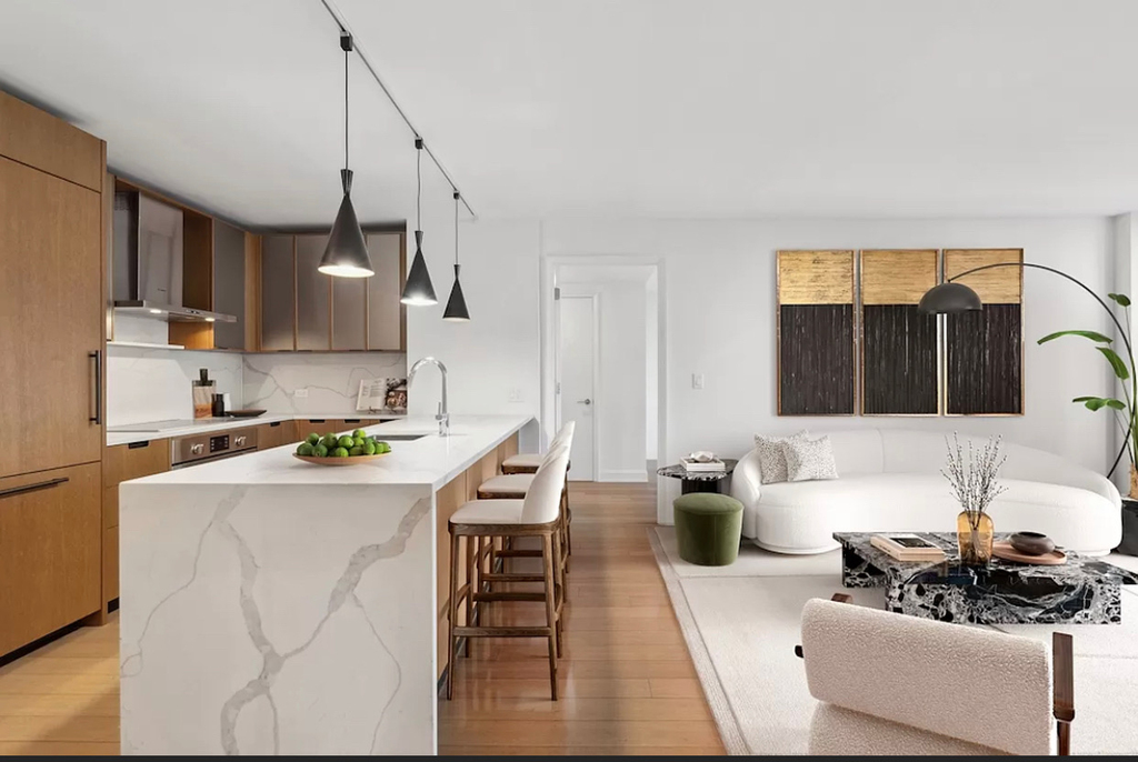 East 54th Street - Photo 2