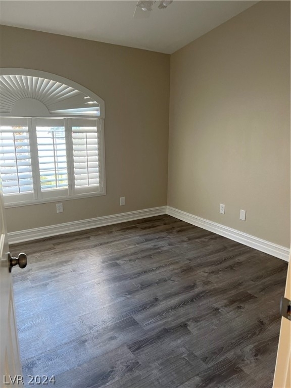 2681 Mallard Landing Avenue - Photo 5