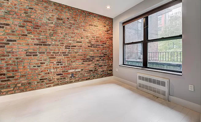 195 Stanton Street - Photo 2
