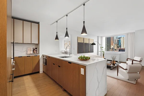 East 54th Street - Photo 0