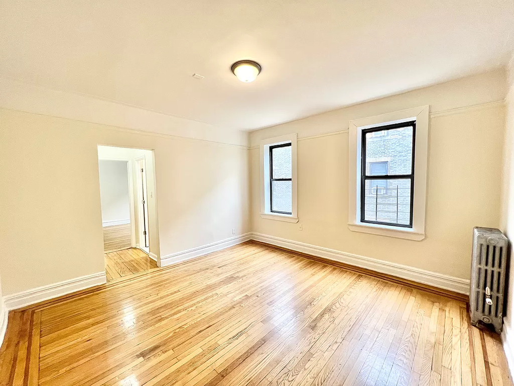 37-40 81st Street - Photo 4