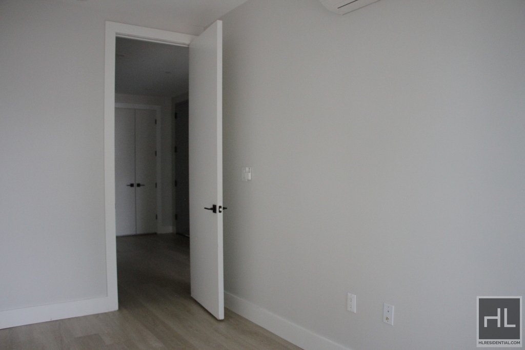1244 New York Avenue Brooklyn - Photo 5