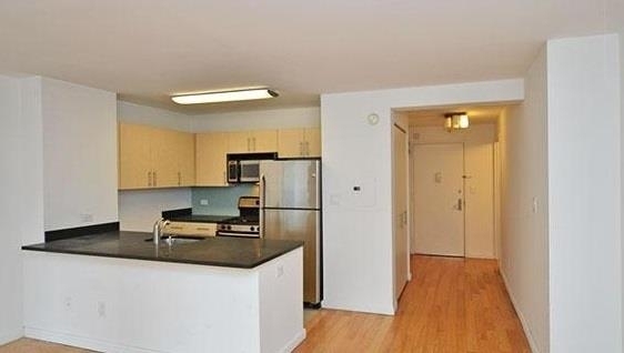 West 21st Street - Photo 0