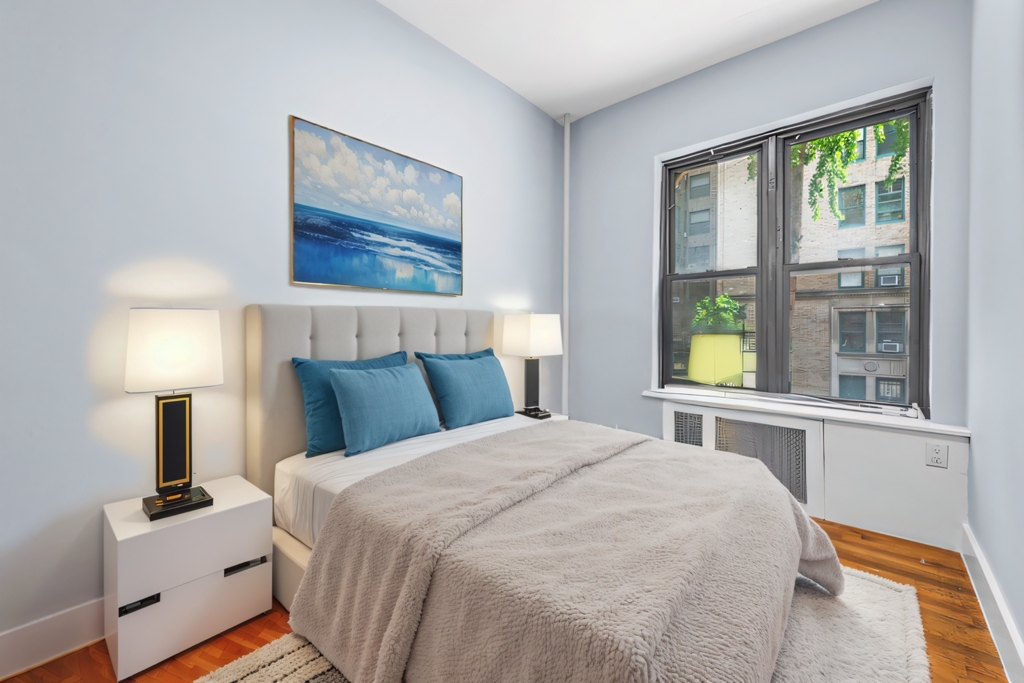 326 West 45th Street - Photo 1