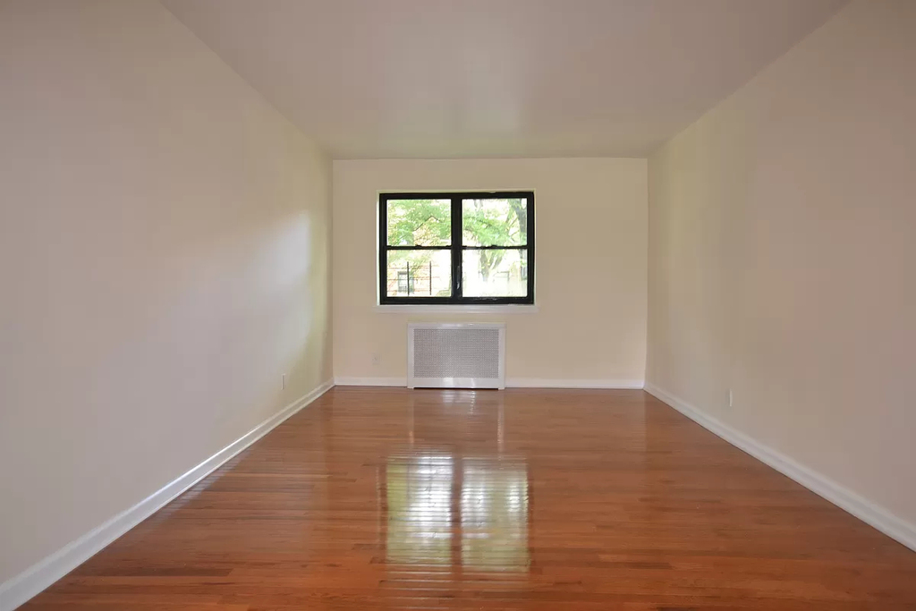 75-10 150th Street - Photo 13