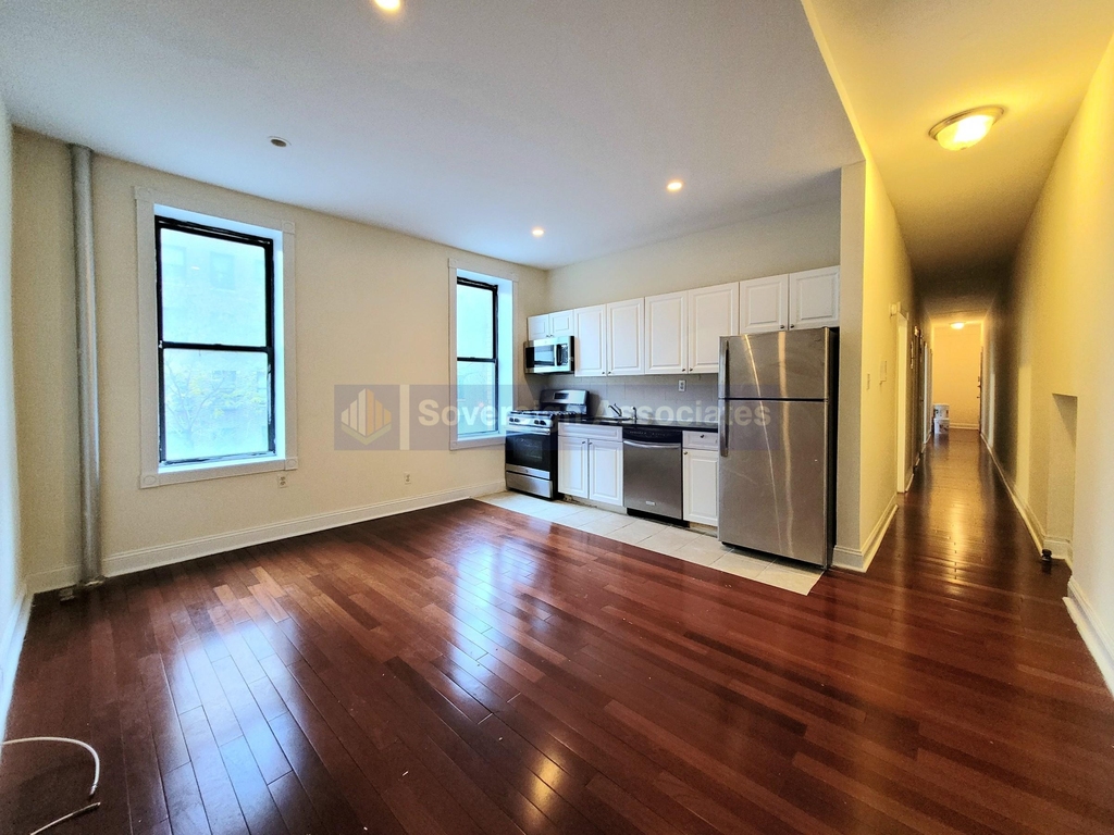 255 Fort Washington Avenue - Photo 0
