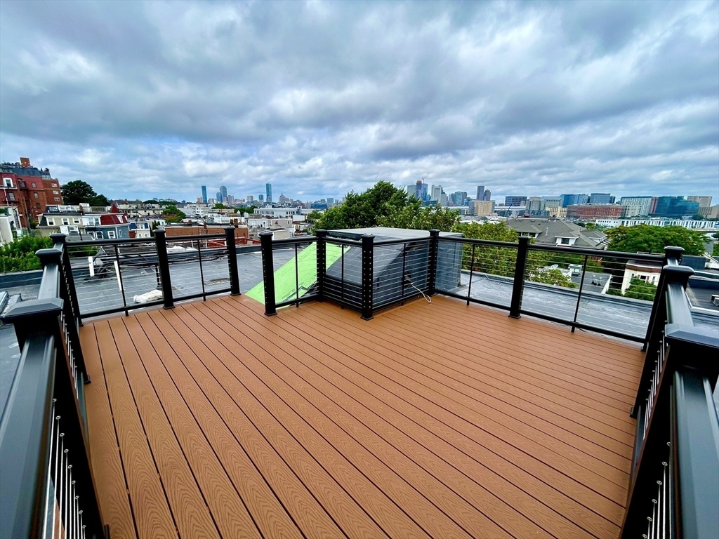 120 Emerson St - Photo 0