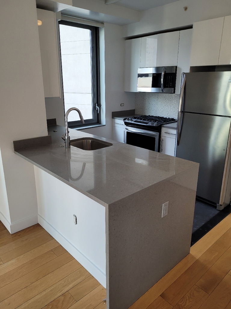 West 57th Street 11th Avenue - Photo 1