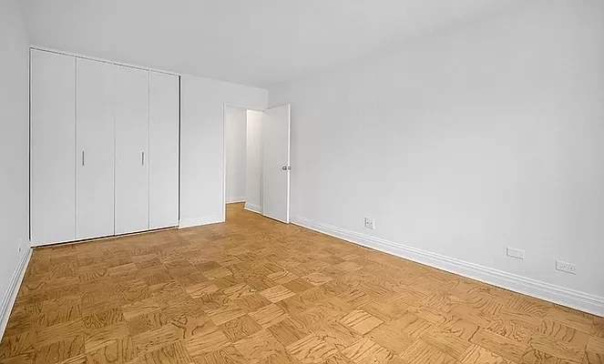 400 East 71st Street - Photo 6
