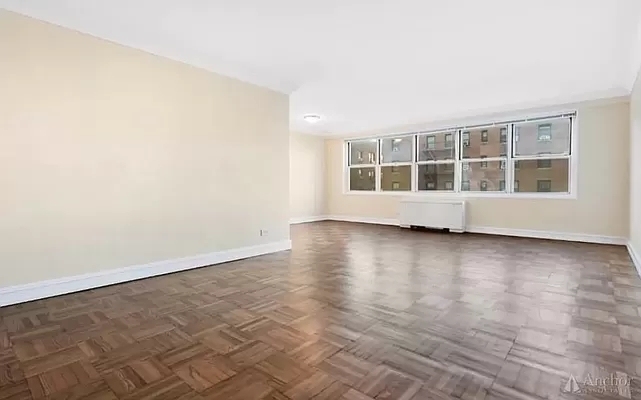 888 8th Avenue - Photo 1