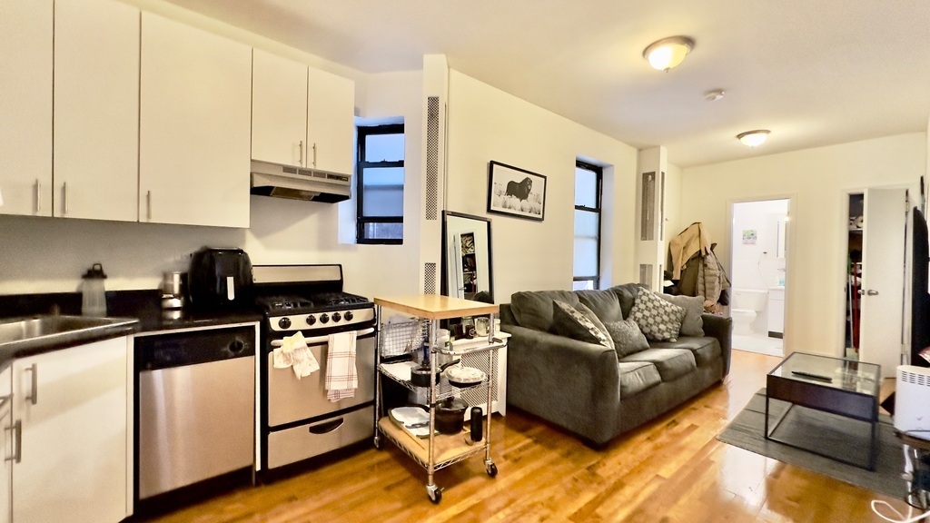 167 East 87th Street - Photo 3