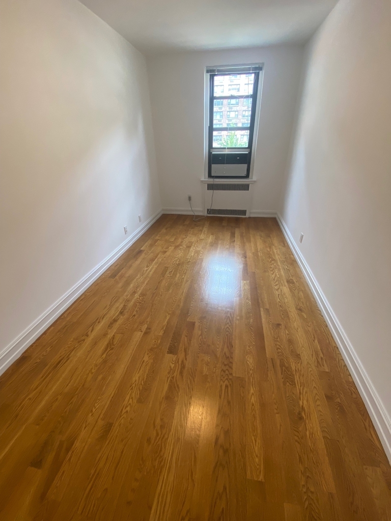  East 78th Street - Photo 9
