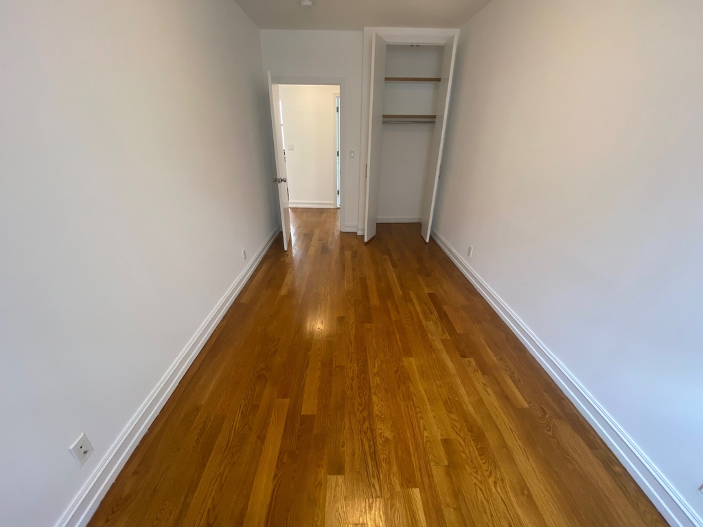  East 78th Street - Photo 5