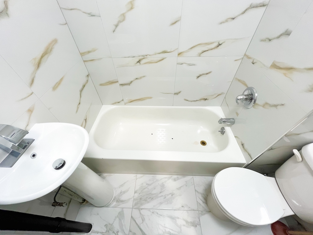 171 Utica Avenue - Photo 6