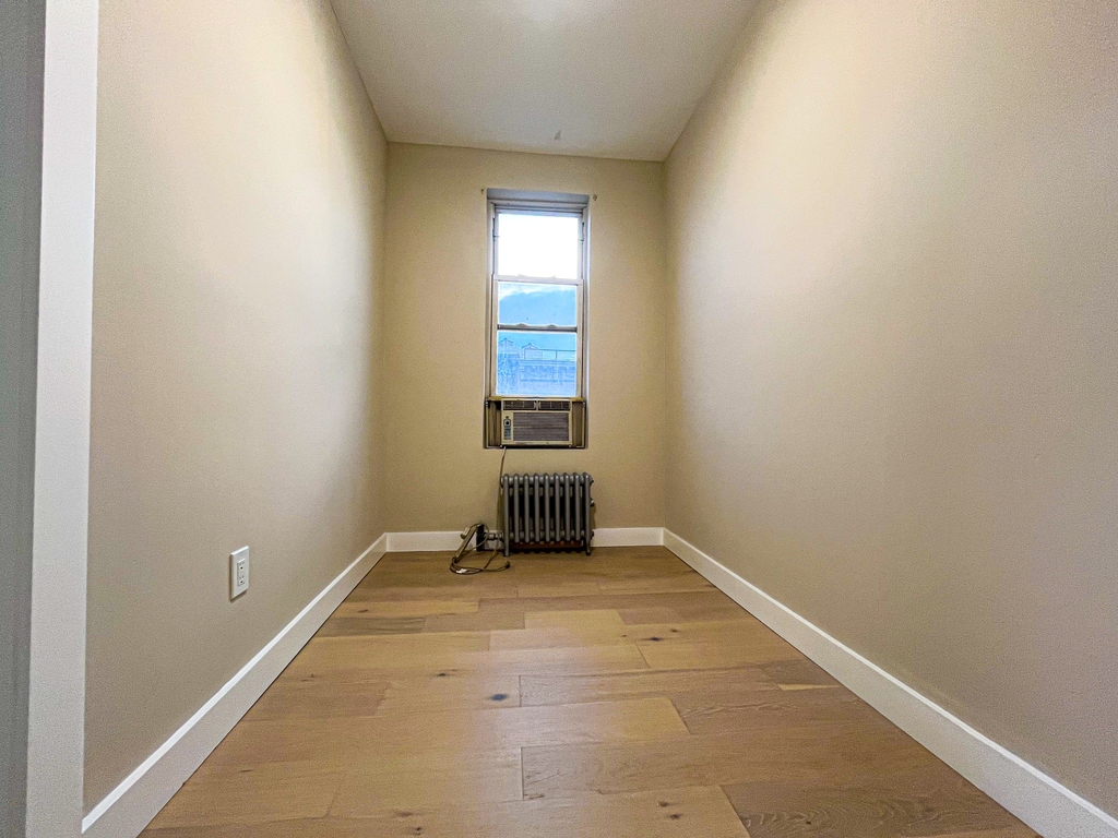 171 Utica Avenue - Photo 5