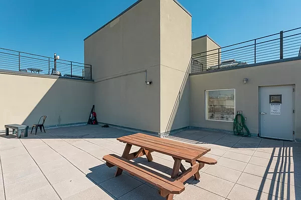 286 Stanhope Street - Photo 13