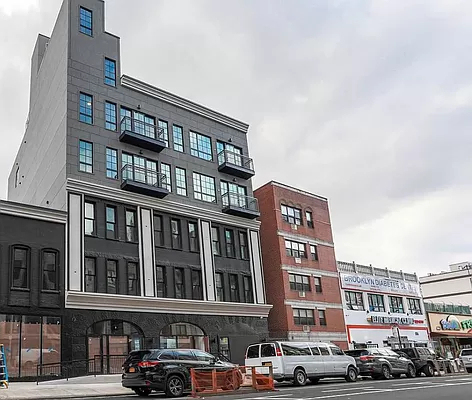 862 Dekalb Avenue - Photo 12