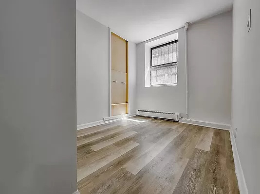 539 West 49th Street - Photo 3