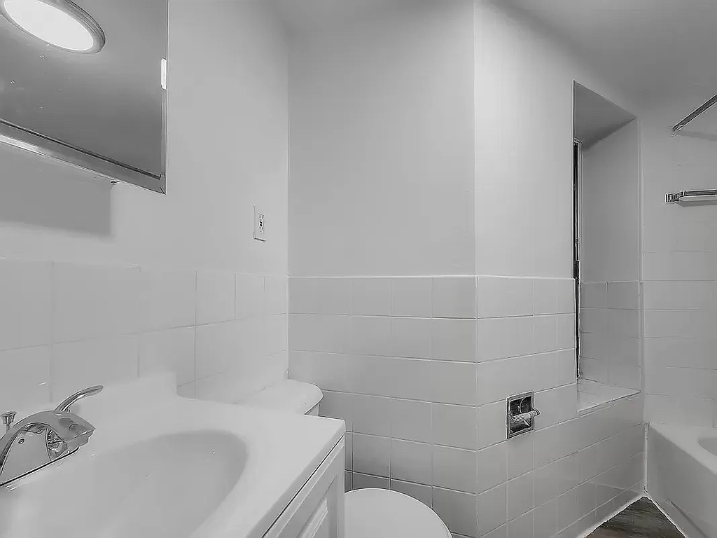 539 West 49th Street - Photo 8