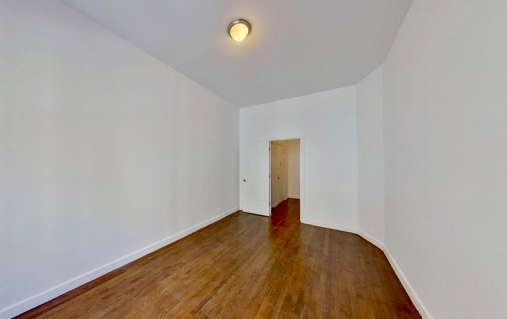 600 West 142nd Street - Photo 1