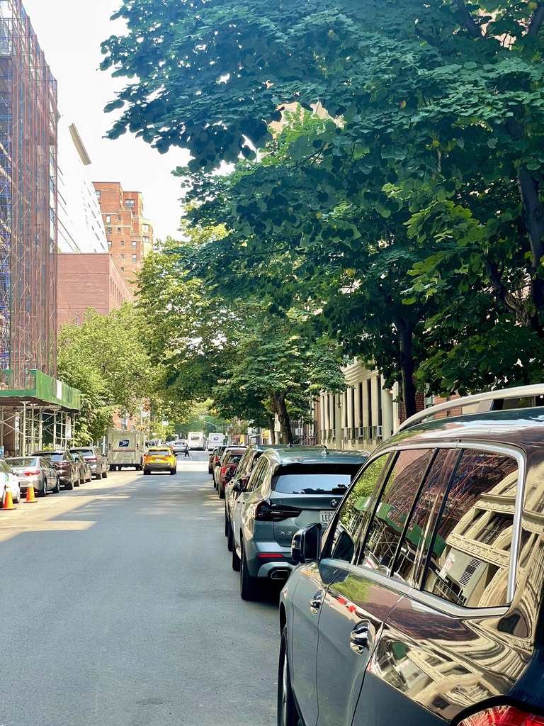 124 East 24th Street - Photo 6