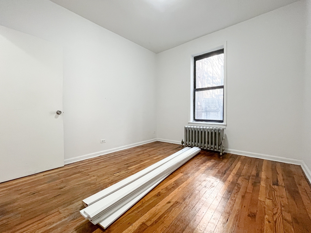 405 West 45th Street - Photo 1
