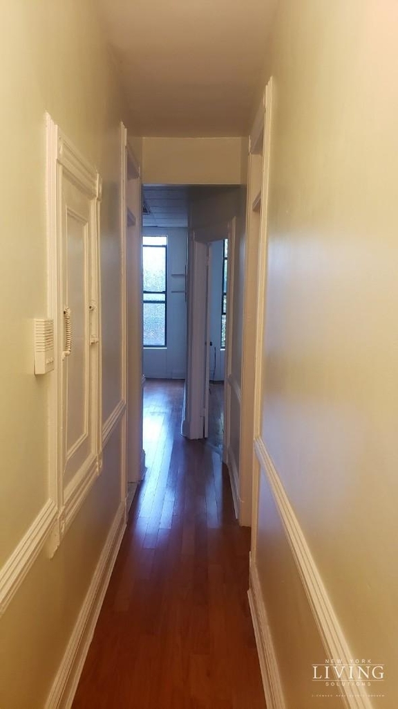 410 7th Street - Photo 2