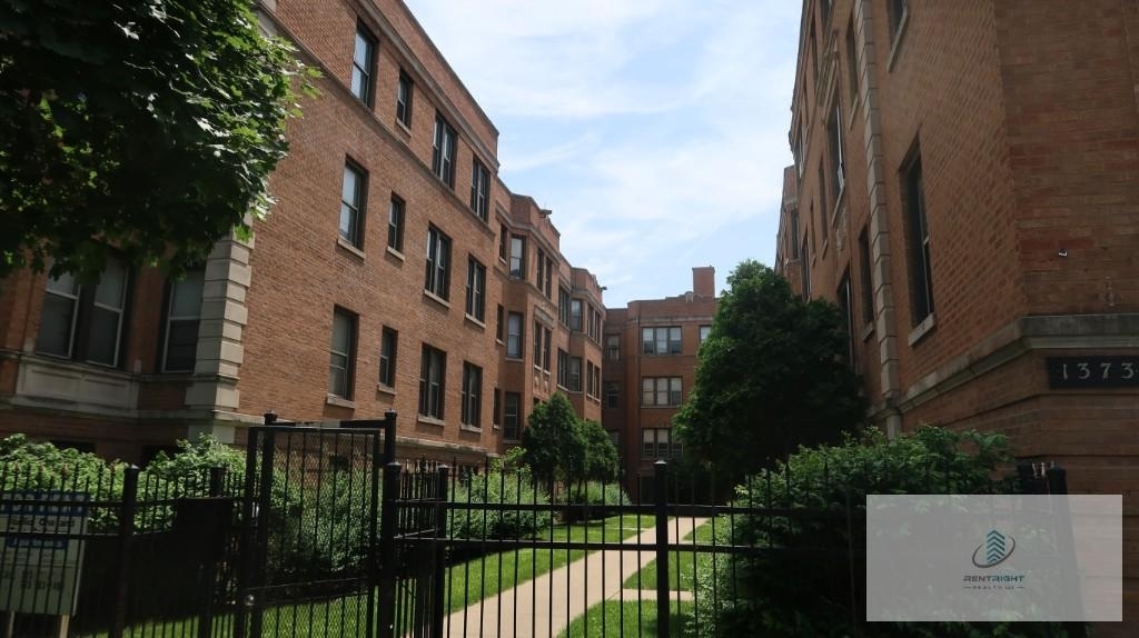1361-73 W Estes Ave - Photo 0