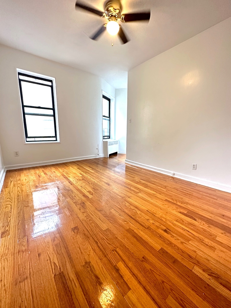 319 East 108th Street - Photo 2