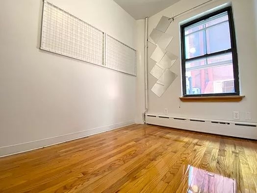 1370 York Avenue - Photo 2