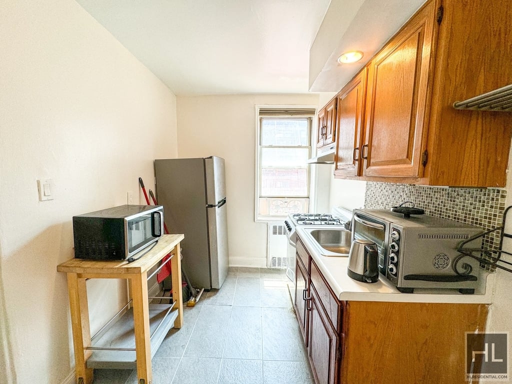 103-30 68th Avenue - Photo 3