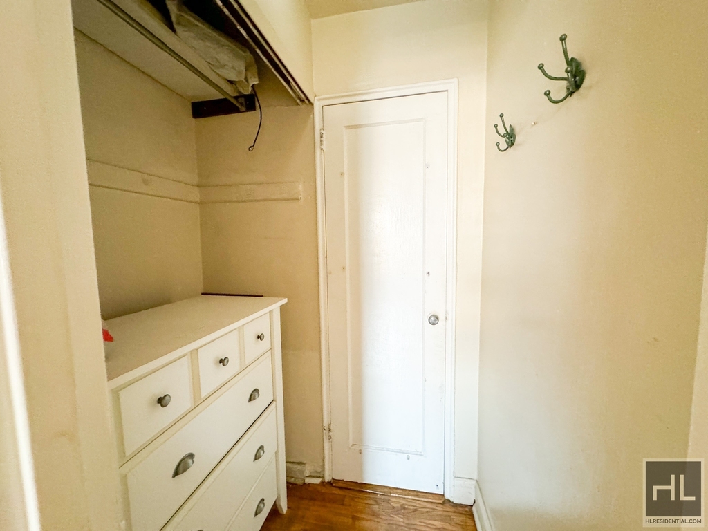 103-30 68th Avenue - Photo 6