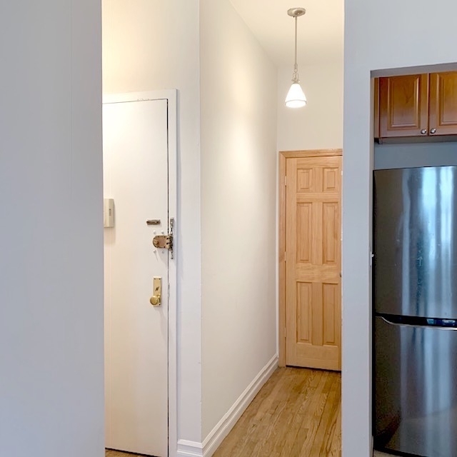 54 West 76th Street - Photo 2