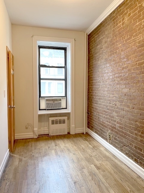 54 West 76th Street - Photo 6
