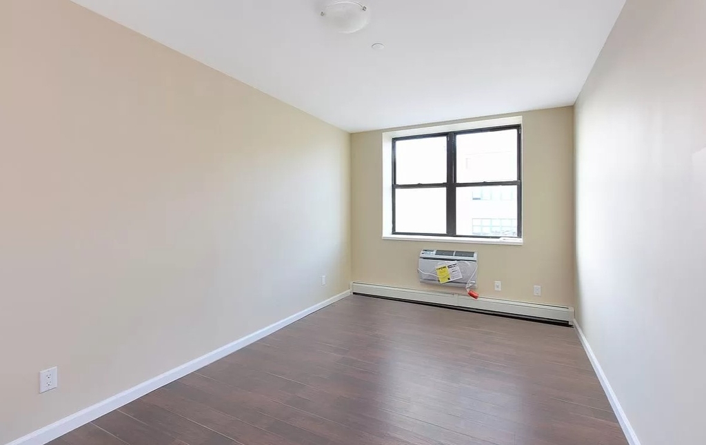 45 Hinckley Place - Photo 3