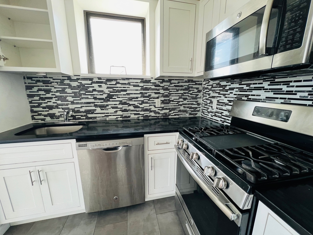 45 Hinckley Place - Photo 9