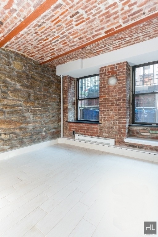 East 18th Street - Photo 4