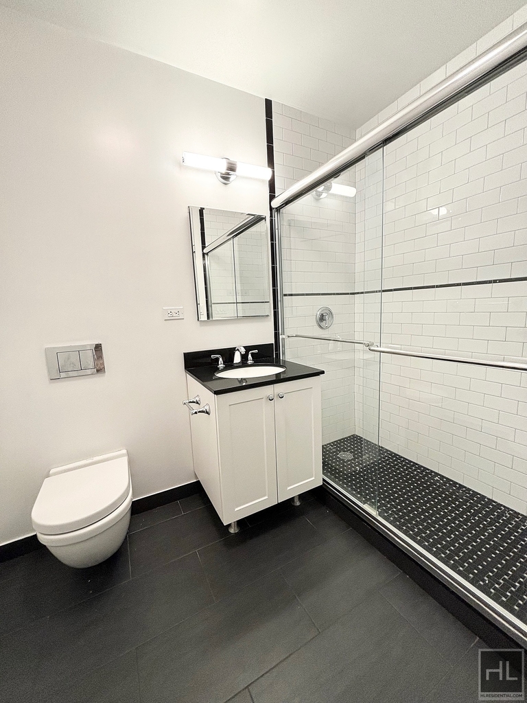 East 38 Street - Photo 2