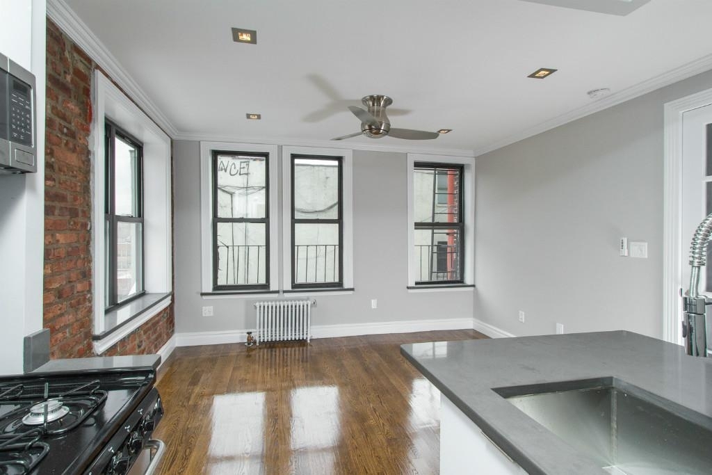 68 Clinton Street - Photo 0