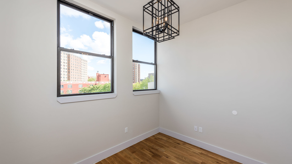 372 Kosciuszko Street - Photo 6