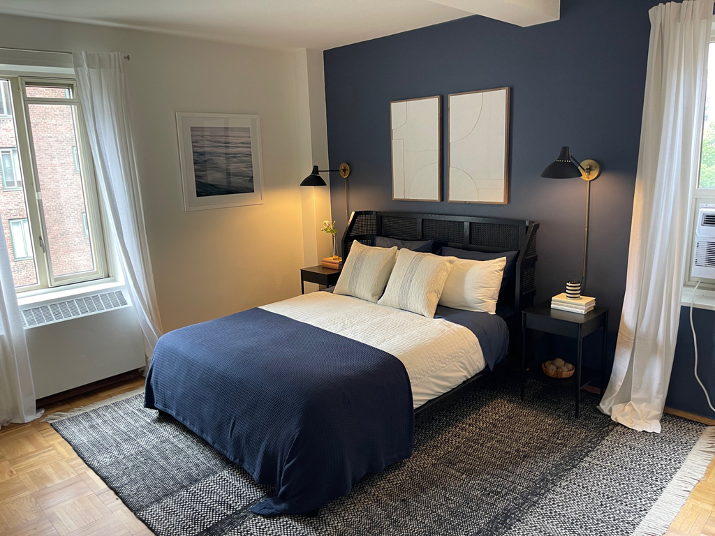 359 East 20th Street - Photo 3