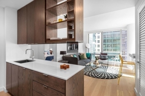 East 39th Street - Photo 1