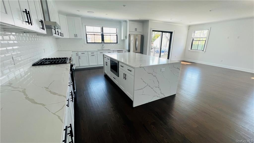 130 Park Avenue - Photo 0
