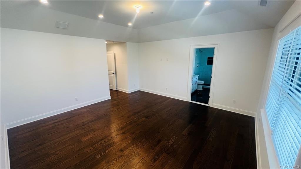 130 Park Avenue - Photo 3