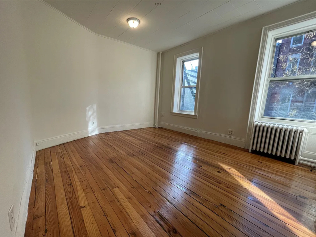 48th Street and 9th Avenue  - Photo 3