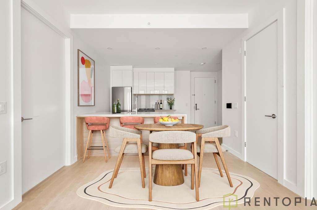 99 Fleet Place - Photo 4