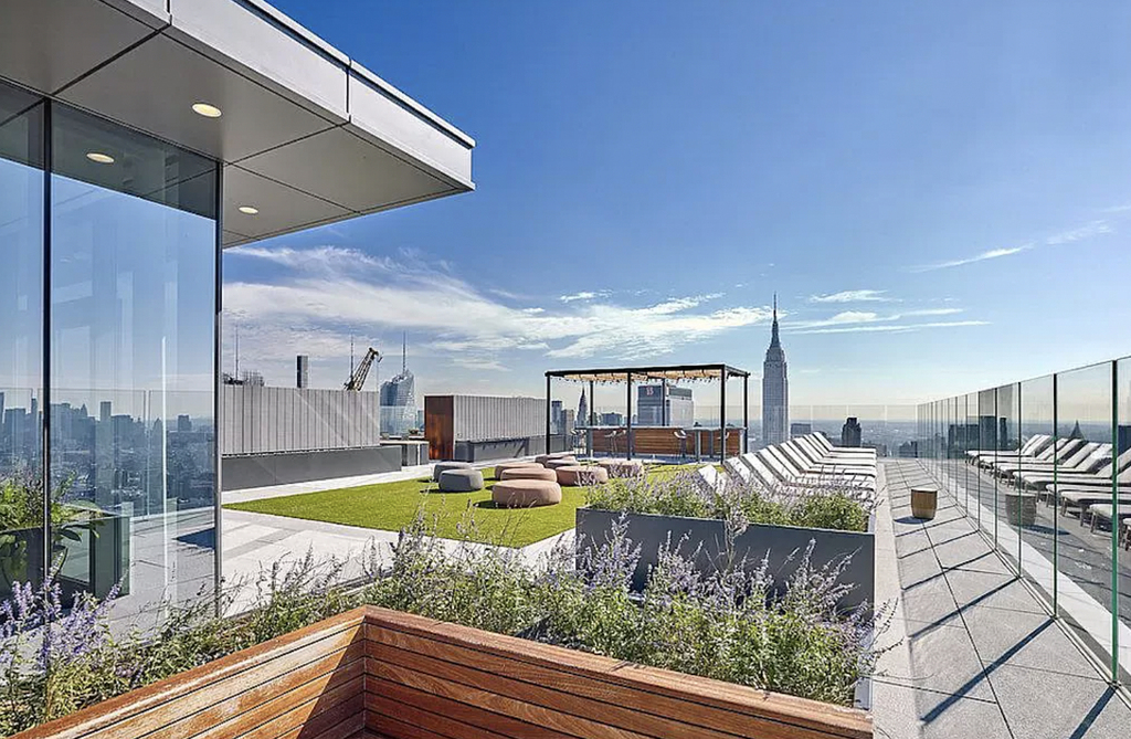  West 31st Street - Photo 4