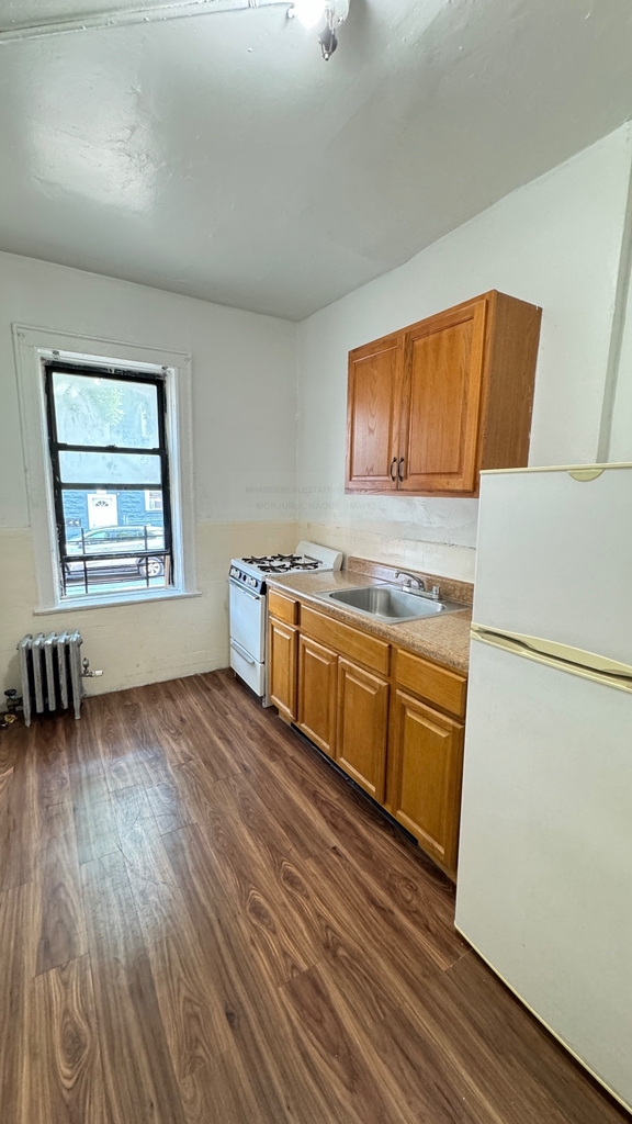 89-32 138th Street - Photo 0
